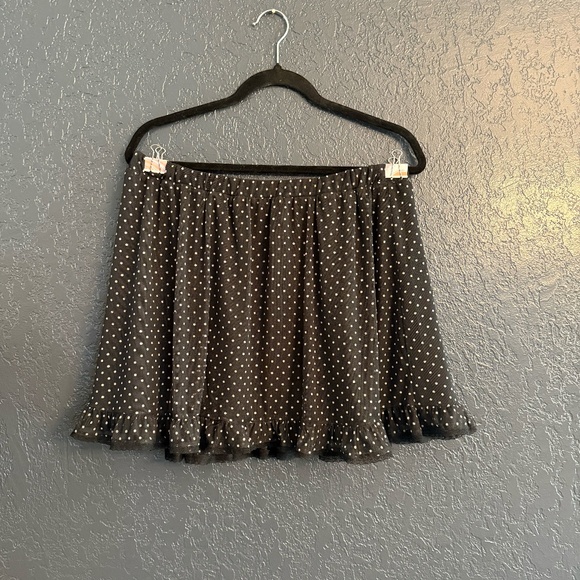 NWT American Eagle Polka Dot Mini Skirt - Picture 1 of 4
